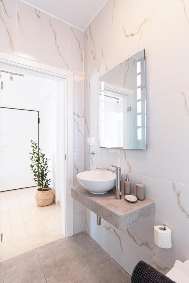 Delightful Penthouse Appartement Athene Buitenkant foto